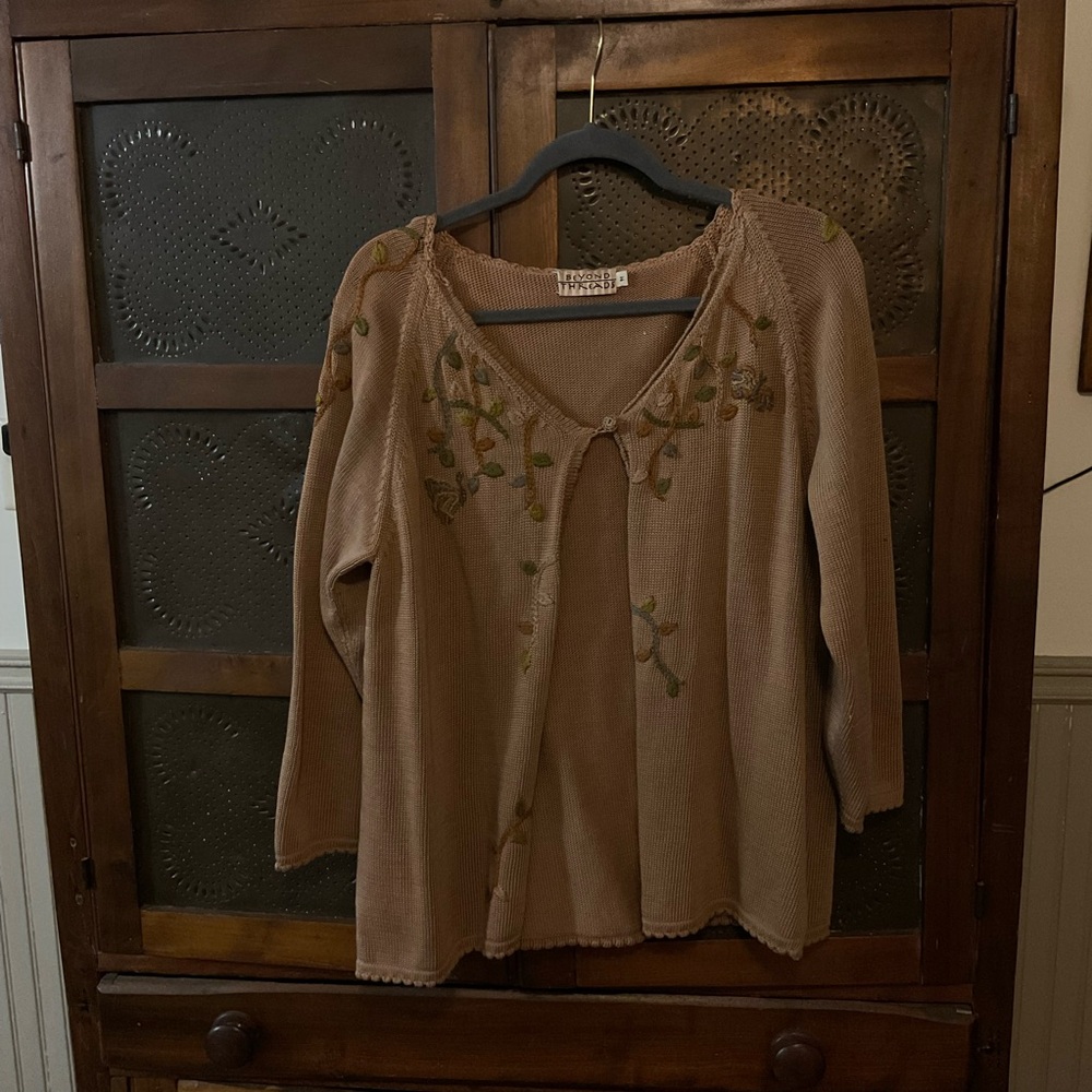 Vintage Beyond Threads Cardigan Sweater M